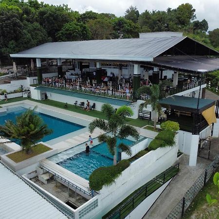 Ultra Winds Mountain Resort (Adults Only) Cagayan de Oro Dış mekan fotoğraf
